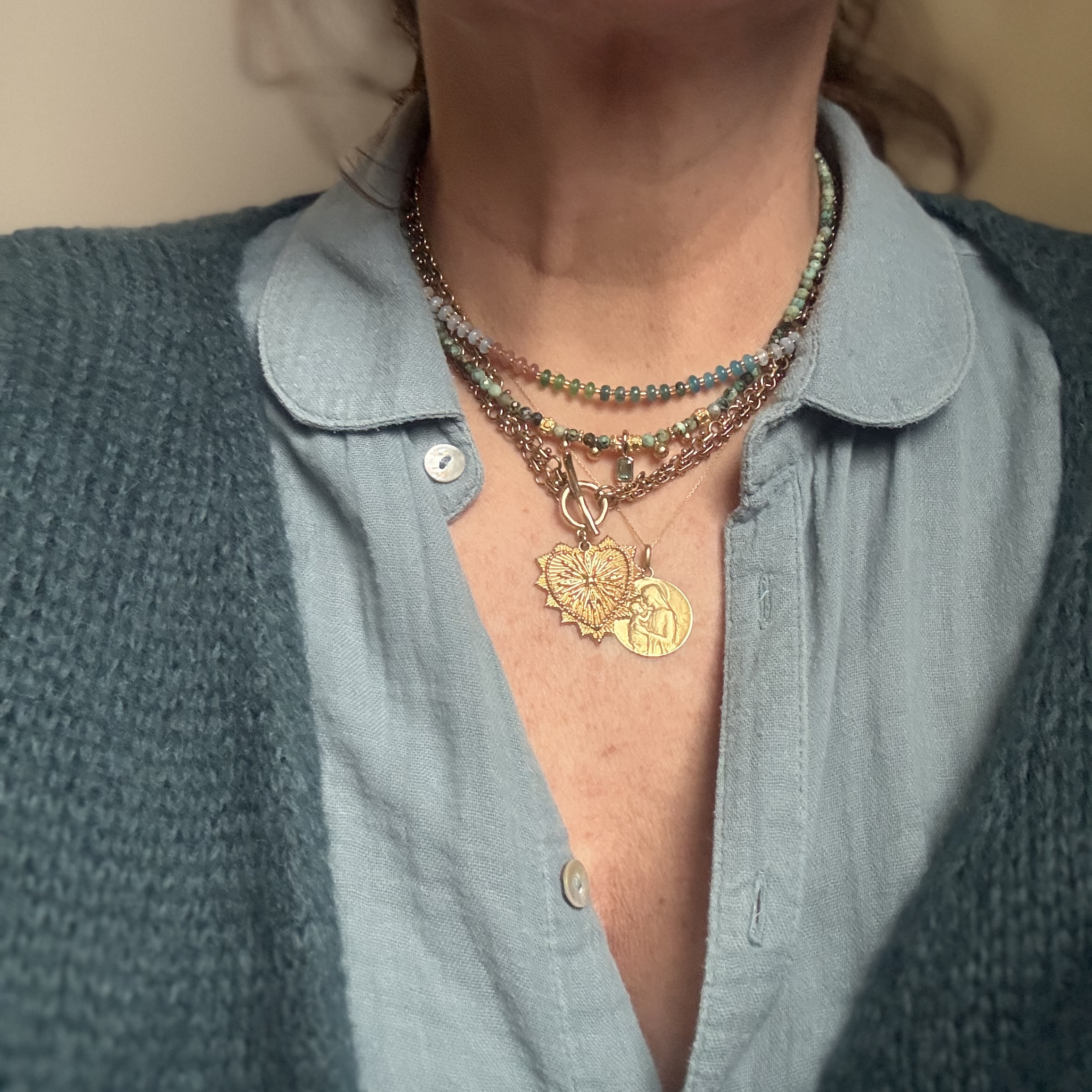 collier pierre naturelle colorée femme